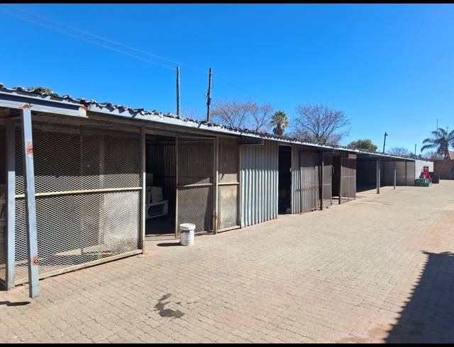 M² RETAIL FOR SALE IN HELIKON PARK